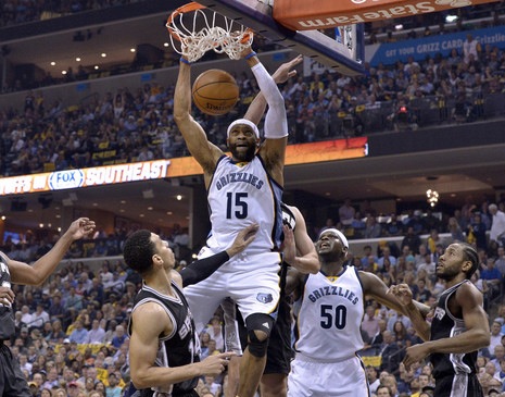 国足继续下 国足继续下