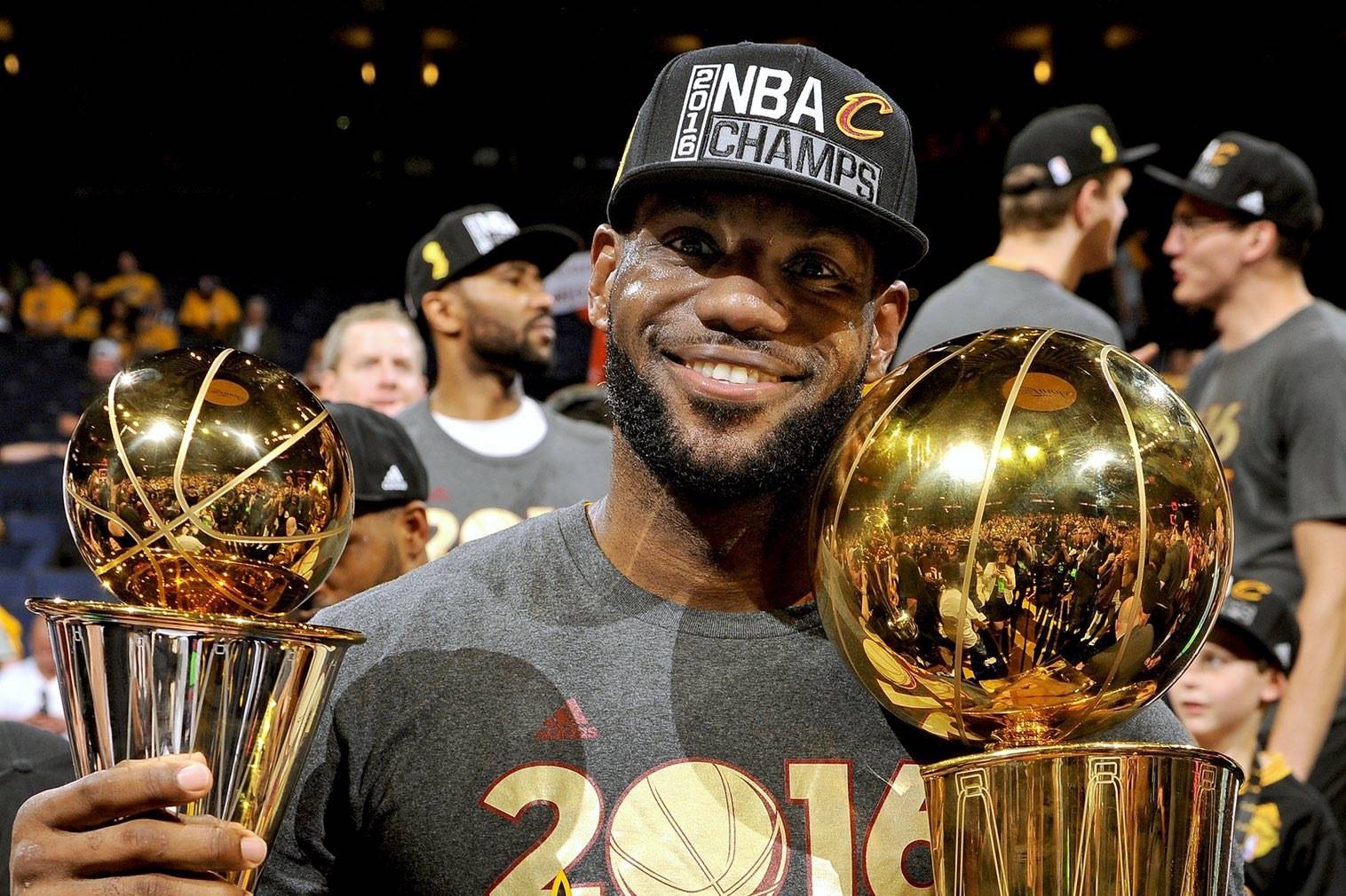 于简单球处 于简单球处