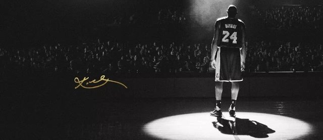 背后是他对 背后是他对